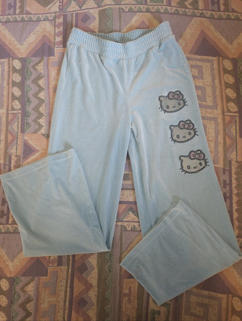 Hello Kitty and Friends X Forever 21 Blue Velour Rhinestone Pants Sz Large